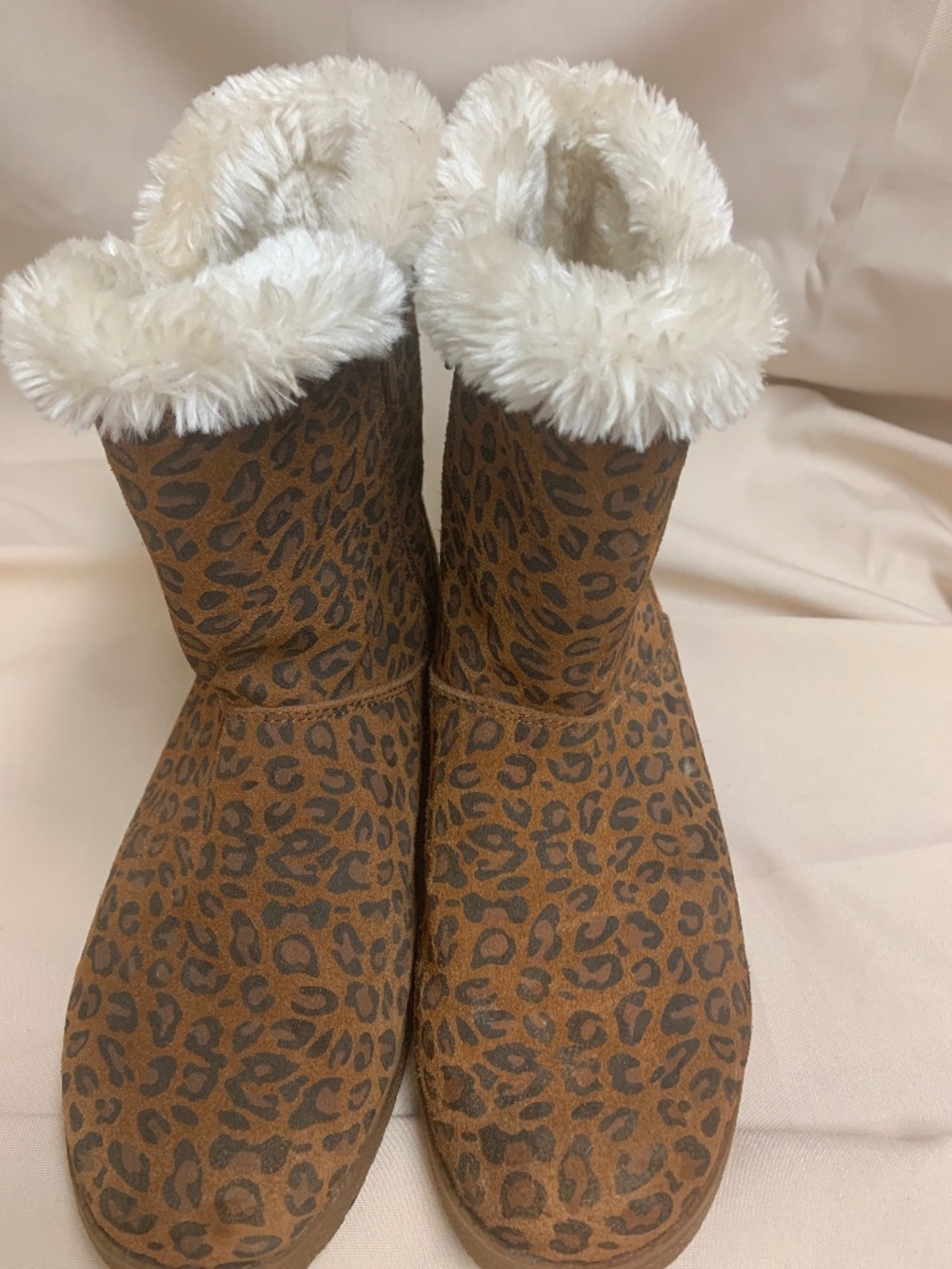 Suede Leopard Print Boots with Fur
